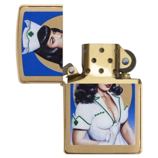 Zippo aansteker Bettie Page - Nurse