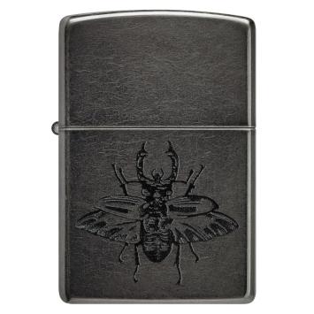 Zippo aansteker Beetle Design geopend