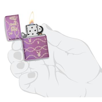 Zippo aansteker Purple Playboy Design. In hand