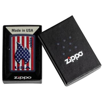 Zippo aanstekerPatriotic Flame Design Blauw