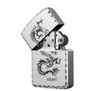 Zippo aansteker Silver Dragon Replica 1941 open